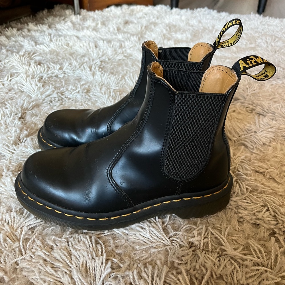 Dr. Martens Leather Chelsea Boot, Size 5